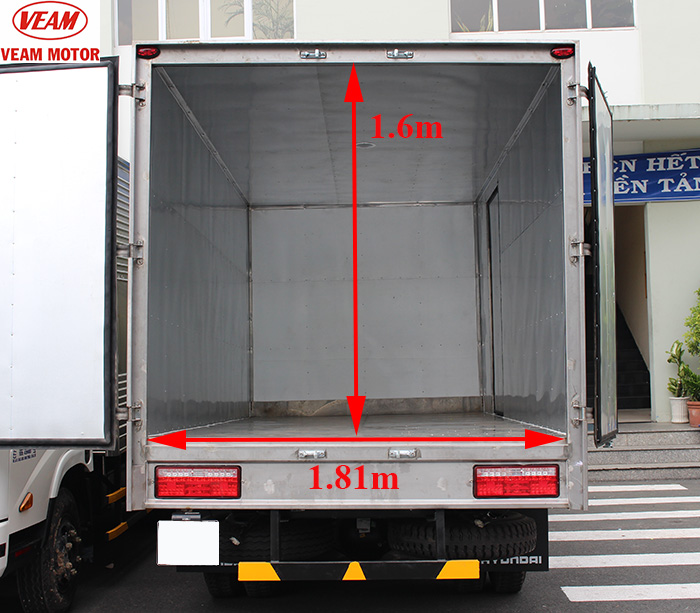 Kích thướt thùng xe Veam VT201 dài 3m8 thuận lợi chở các mặt hàng vào TP ban ngày-ototaisg.com